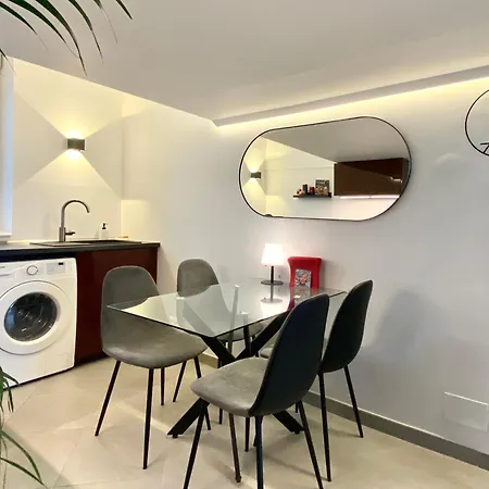 Duplex Cosy Au Coeur Du Vieux-nice * ניס