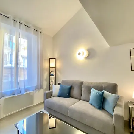 Duplex Cosy Au Coeur Du Vieux-nice Nice