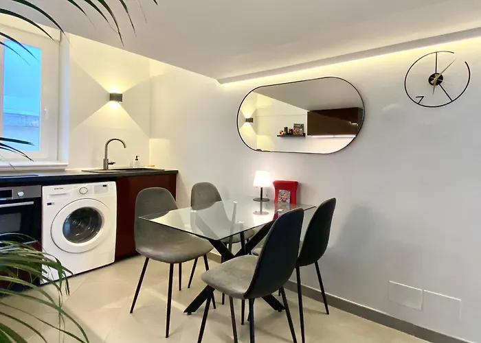 Duplex Cosy Au Coeur Du Vieux-nice * Nizza
