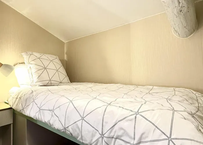 Duplex Cosy Au Coeur Du Vieux-nice Lägenhet